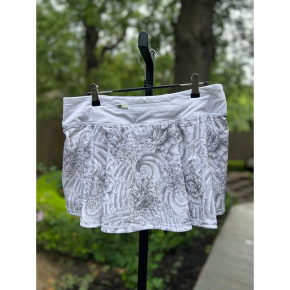 Lululemon Pace Rival Skirt Skort size 8 Mini Twine White W8869R - Picture 1 of 10
